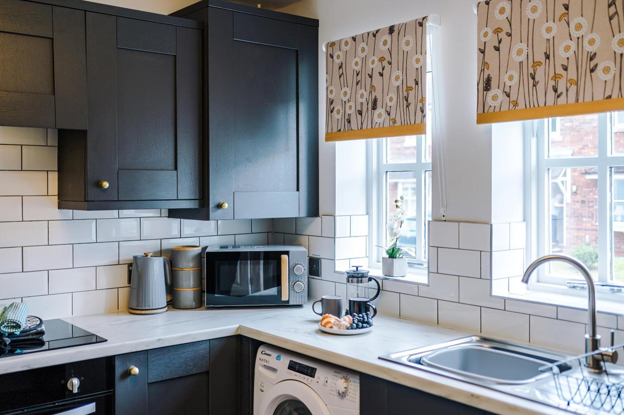 New! Stunning 3-Bed Home In Chester By 53 Degrees Property, Ideal For Groups, Free Parking! Exterior foto